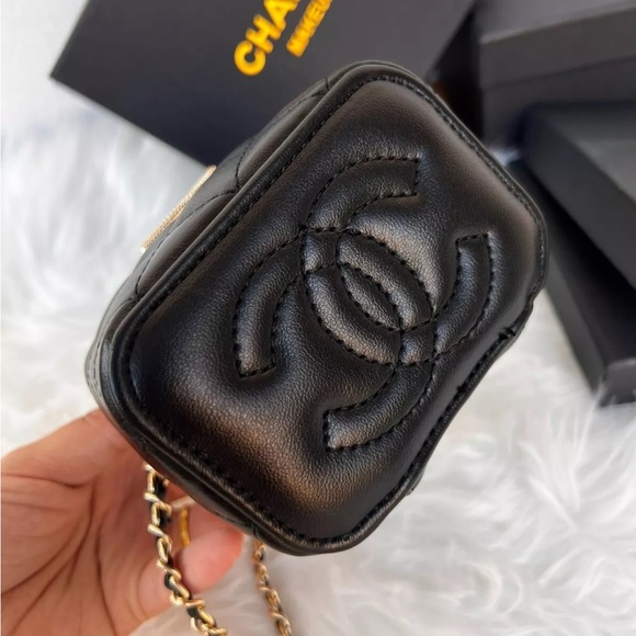 Mini Vanity - Picture 6 of 10